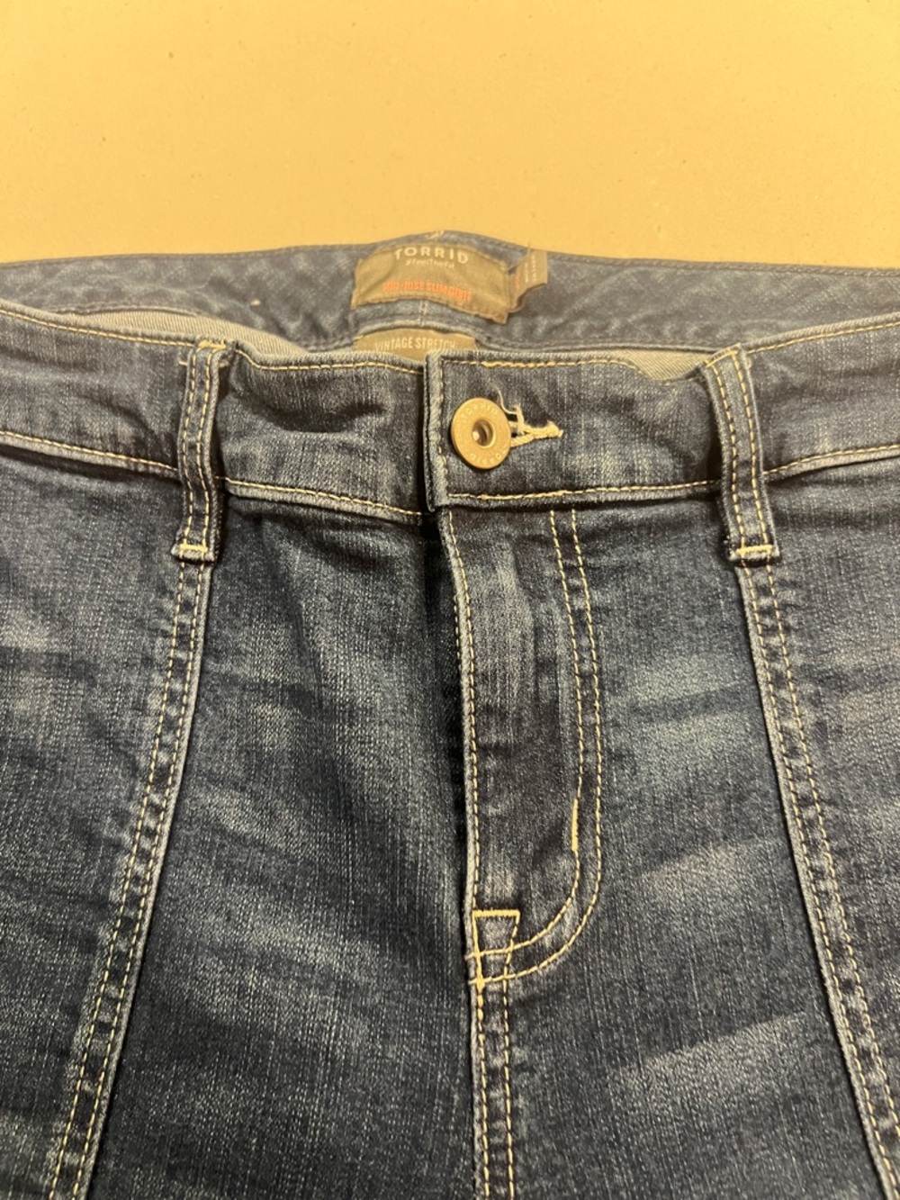 torrid Dark Blue Relaxed women’s Jeans - Straight Leg mid rise vintage stretch